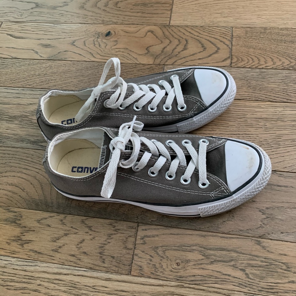 Grey Converse size 7 women’s